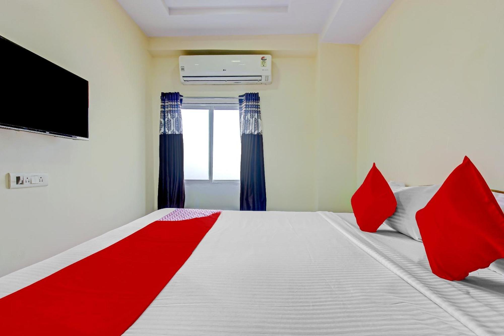 Hotel O Adhin Residency Hyderabad Exteriör bild