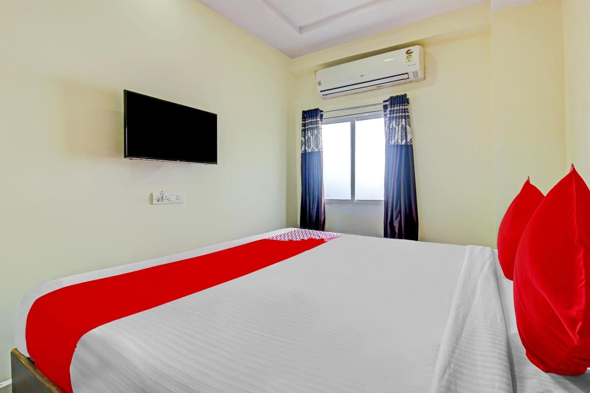 Hotel O Adhin Residency Hyderabad Exteriör bild