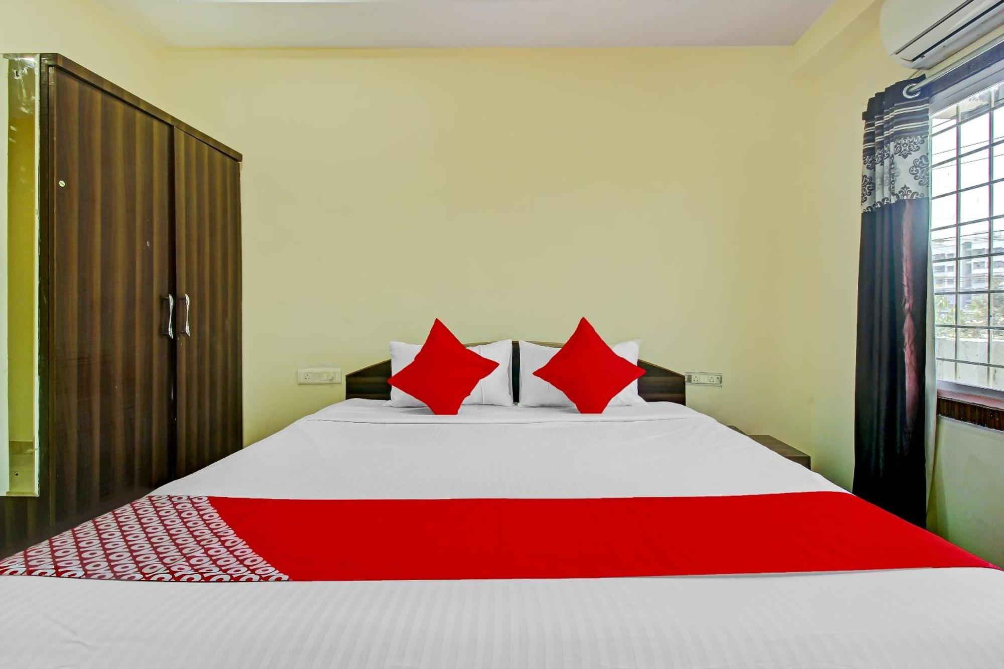 Hotel O Adhin Residency Hyderabad Exteriör bild